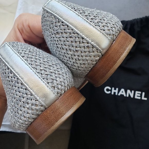 CHANEL SILVER/BLACK Mesh Fabric Ballet Flats - Picture 5 of 11